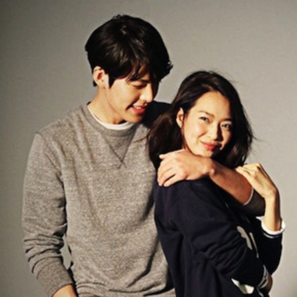 열애 10년 끝에 결혼 선언한 <b>신민아 김우빈</b>, <b>혼전임신설</b>까지... 