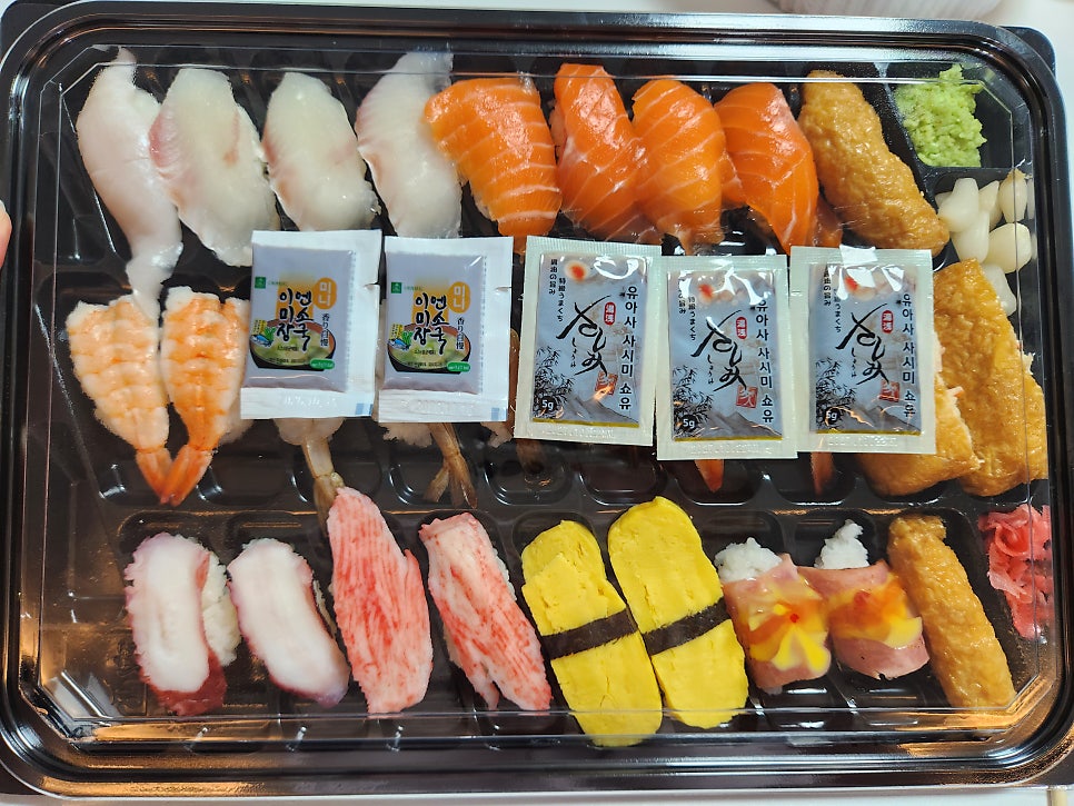 초밥만 오산세교점 사진 1