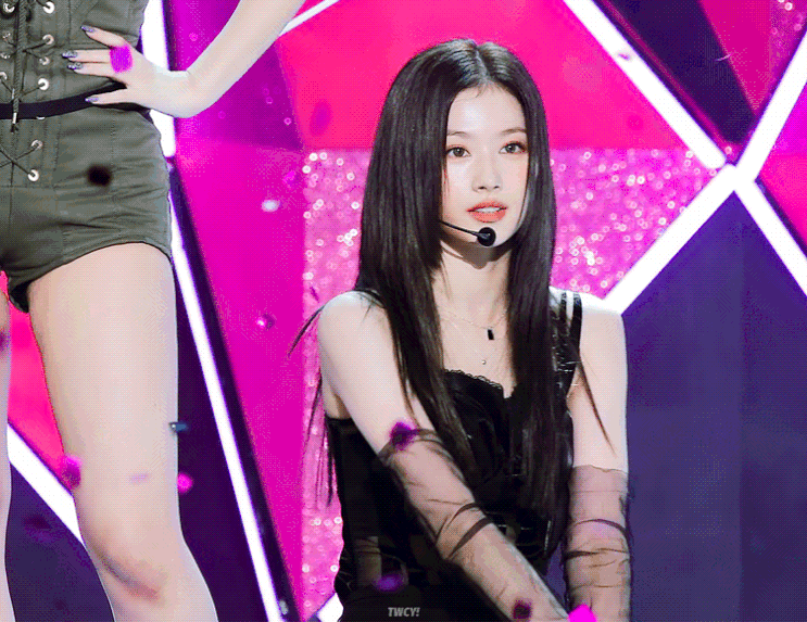  44kg 트와이스 사나, 가방 속에 붓기 관리템은?!