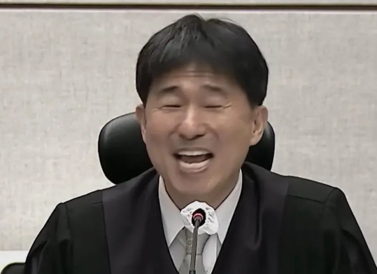 <b>공수처</b>, 지귀연 판사 룸살롱 의혹 첫 <b>압수수색</b>