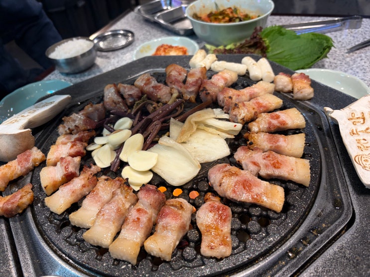  고기 구워주는 화성봉담고기집 제줏간
