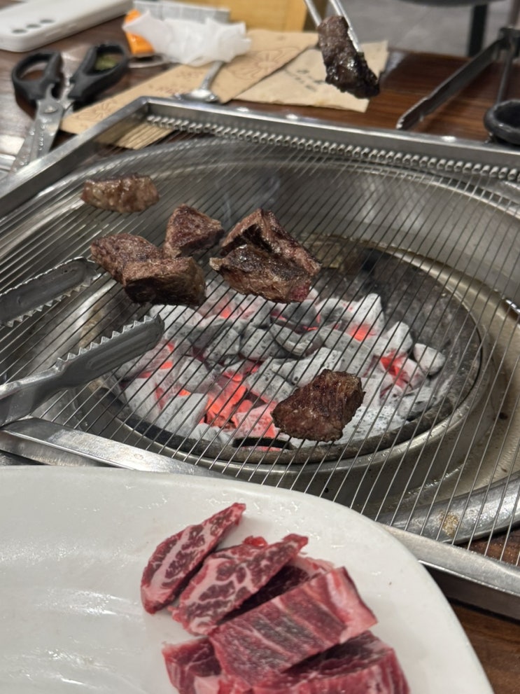  바우한우 | 선릉역 한우 '룸 있는 고기집'