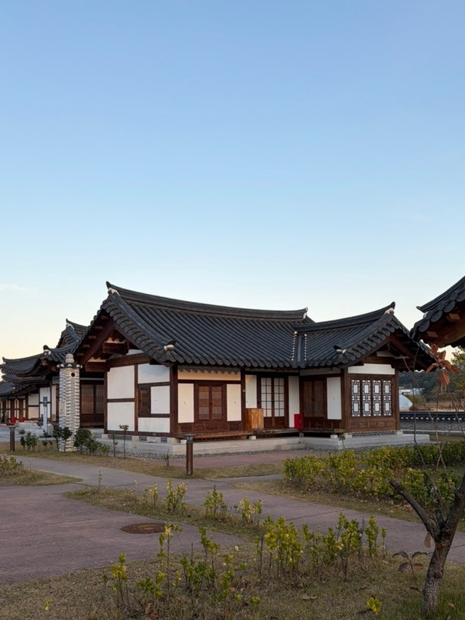 강릉 오죽한옥마을 / 일반형 거경재