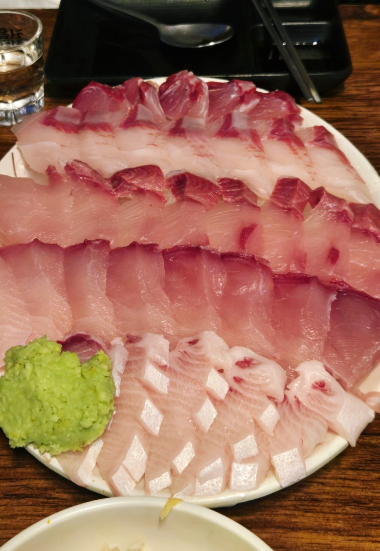 노원 대방어 맛집 태릉 최애수산 : n번째 방문 평일 웨이팅 후기 / 예약 팁