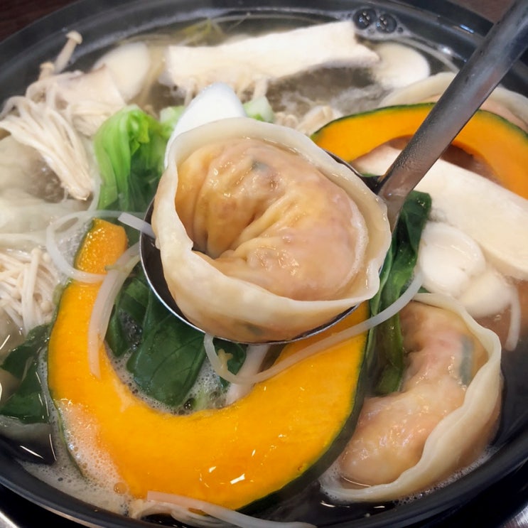  인천만두전골 호구포역맛집 장백옥철원손만두