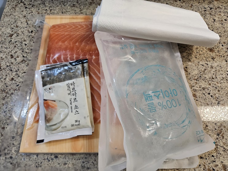  마트 대신 인어교주해적단에서 구매한 연어·새우 | 구매 당일·다음날 배송 받고 충격받은 이유