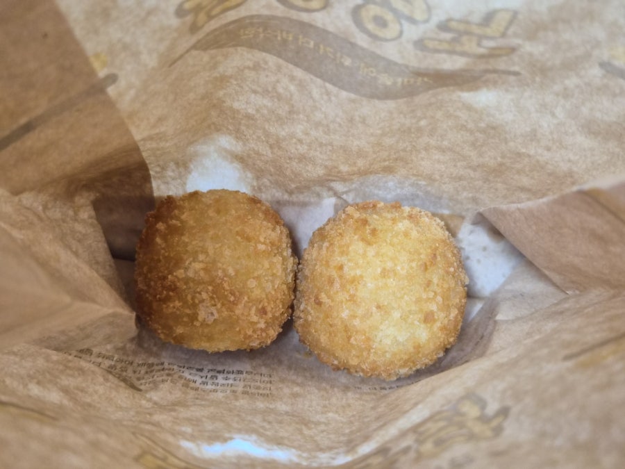 노랑통닭 광흥창점 사진 4
