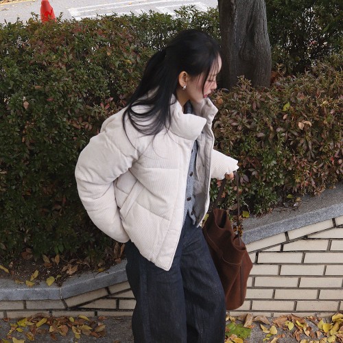  스파오 파스텔 푸퍼 코듀로이 왜 이제 봤지