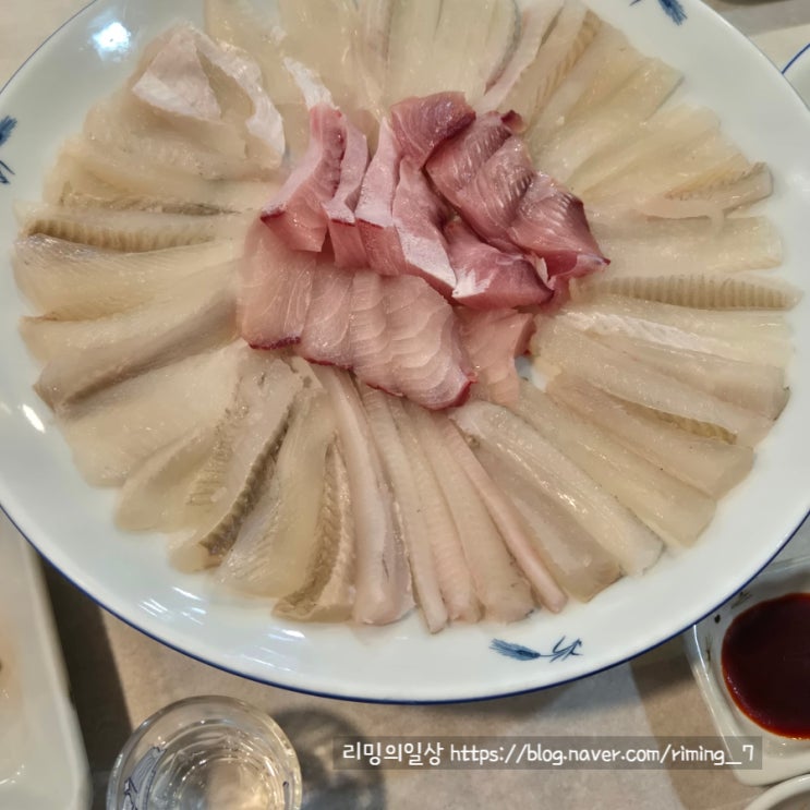  울산 삼산 맛집 대방어의 계절 정자참가자미 솔직후기