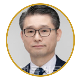 <b>김용현 변호인</b>, 고영일 변호사 프로필