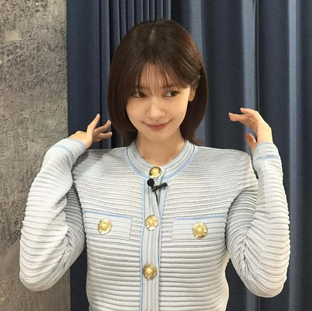 정소민 단발 변신 전후 공개｜사랑스러움 폭발한 단발펌 스타일 분석