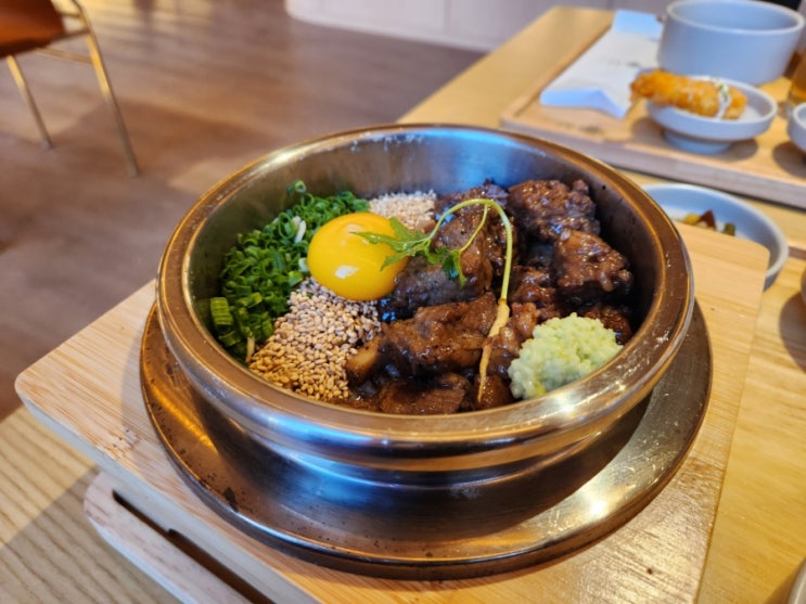 부산 해운대 중동역 정갈한 아침 솥밥맛집 화온(UH컨티넨탈센터포인트 조식)