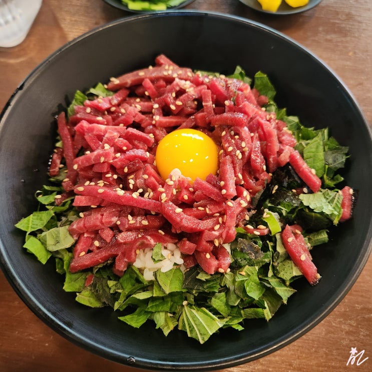  내돈내산 [성수 맛집] 도죠  - 육회덮밥인 유케동과 부드럽고 달콤한 우유 튀김 맛집