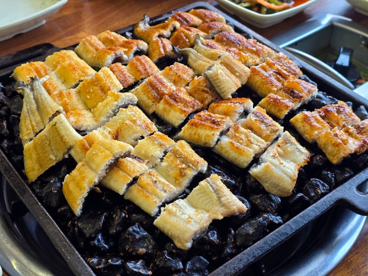 제주시 동문시장 근처 돌판장어구이 맛집 요강깨는장어