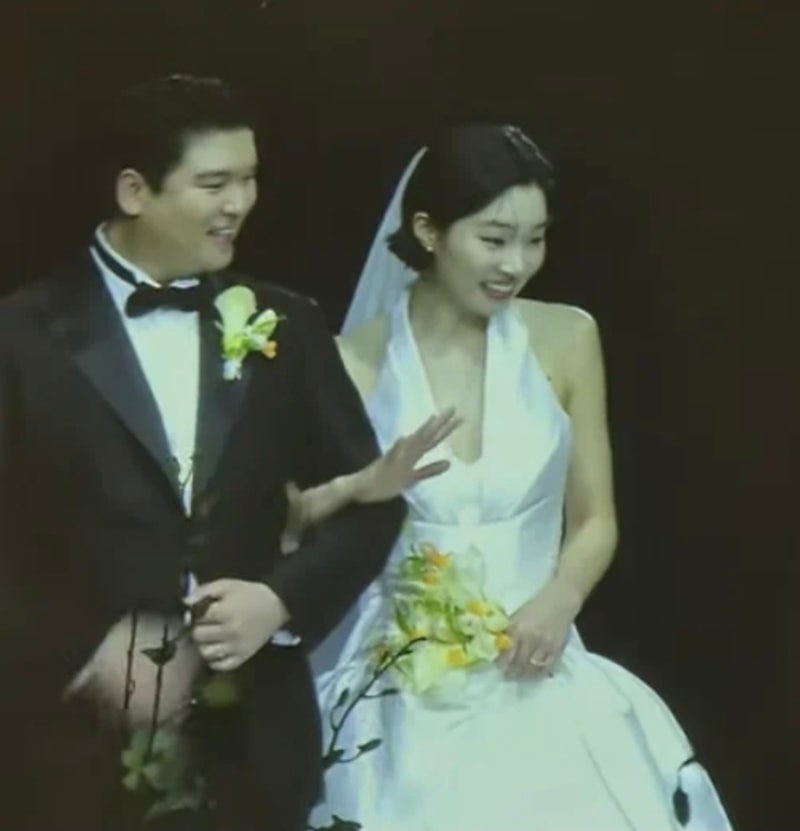 “우아함 그 자체”…이장우♥조혜원 결혼식, 전현무 주례·환희 축가 ‘초호화 라인업’