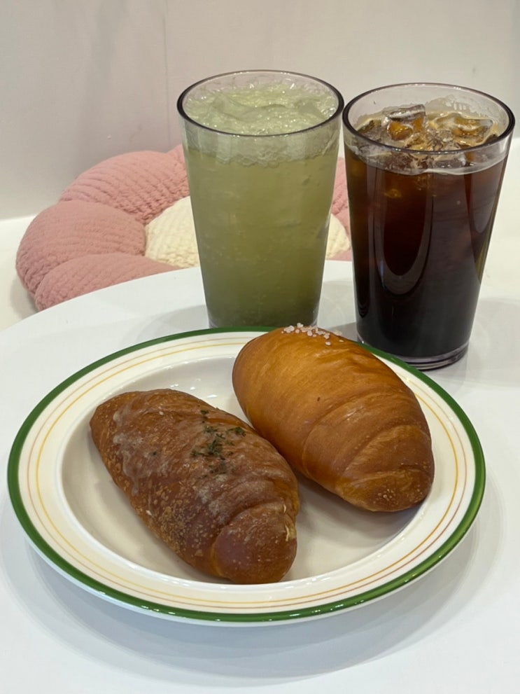  부천 소금빵 여기로 가세요 위시위시(휘낭시에도 맛집임)