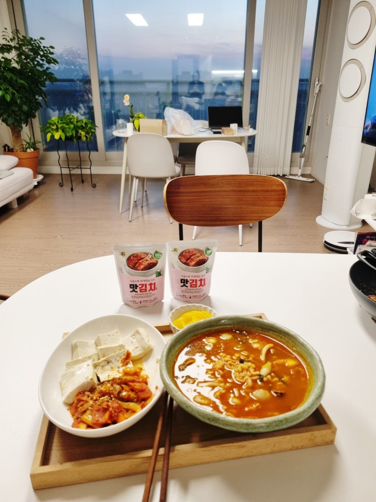  소포장 꼬마 맛김치 아라얍, 여행·자취 필수템