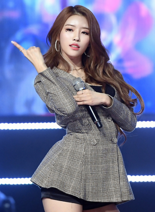이미주, 드디어 AOMG로 둥지 이동! 기안84와 한솥밥 된 이유는?