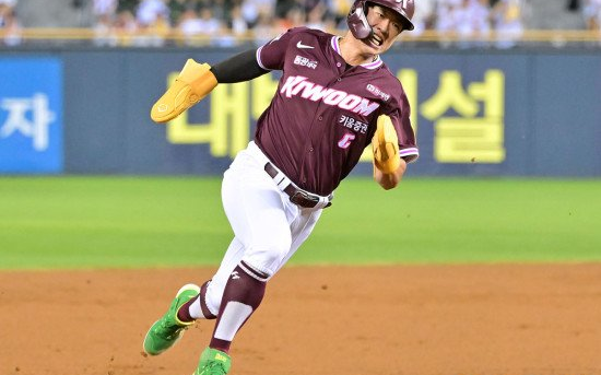 <b>송성문</b> 운명의 30일과 일본 <b>선수</b>들과의 비교