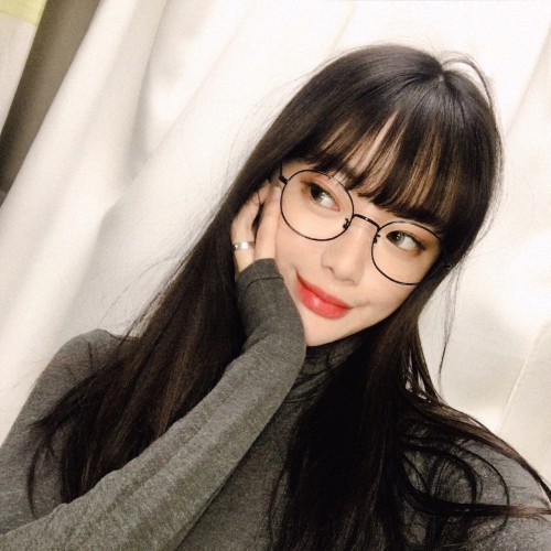  눈 건강 필수 안경템 이더라구요