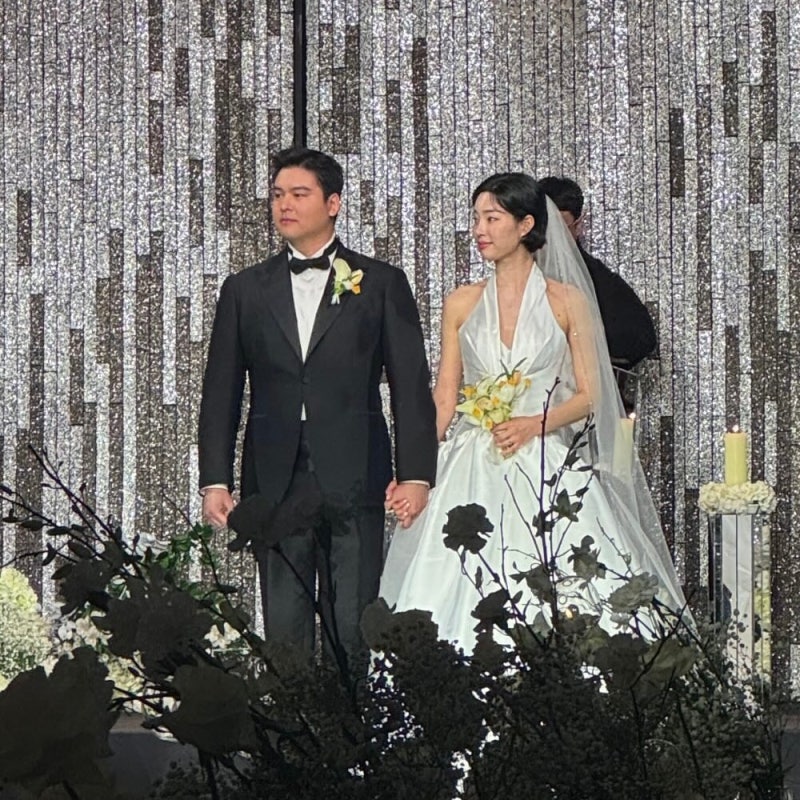 이장우 조혜원 결혼식 웨딩드레스 & 부창제과 답례품