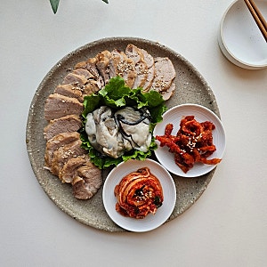 돼지고기 사태수육 굴보쌈 만드는법 횟감용 생굴 돼지사태살 가을제철요리 레시피