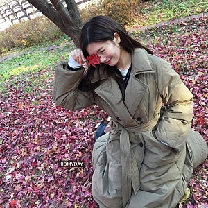 정소민 온앤온 구스다운 여자 롱 패딩 트렌치 코트