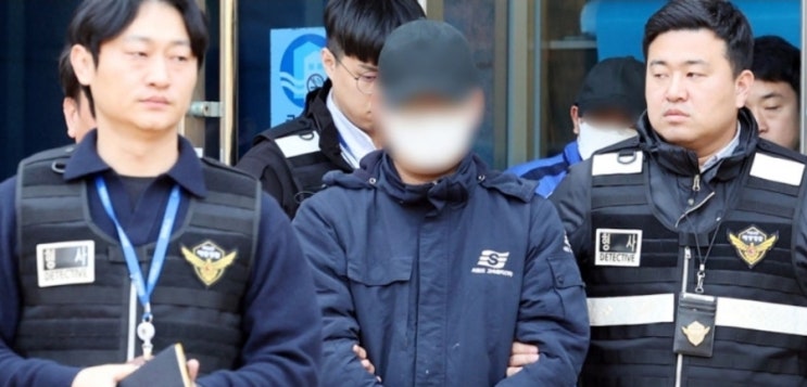 신안 <b>여객선 좌초</b> 사고, '딴짓' 일등항해사·조타수 <b>구속</b>... <b>선장</b>... 