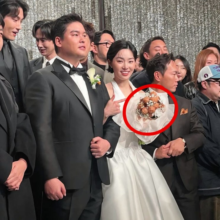 <b>이장우</b><b>조혜원</b> 결혼식 반전, <b>호두과자</b> 부케 실화? 신혼여행도... 