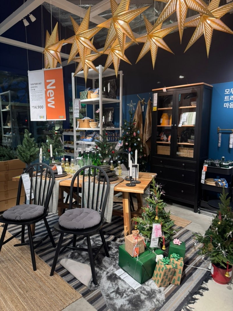 IKEA 이케아 강동점 푸드코트 크리스마스 소품 구경하기