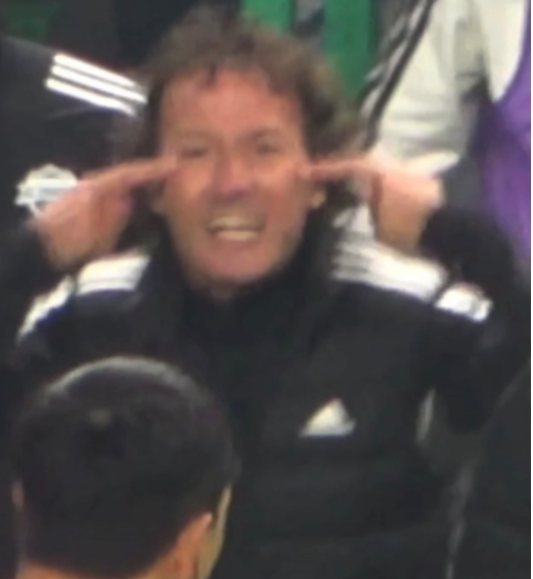 <b>전북</b> 현대 <b>타노스 코치</b>, <b>인종차별</b> 낙인 속 한국 떠난다
