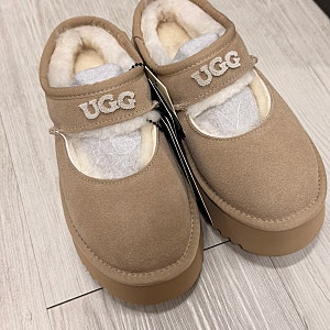 25년 신상 호주어그 UGG 메리제인 플랫폼 슈즈 OB1000 샌드 착용 후기 EU35 220 색상 사이즈팁 메리....