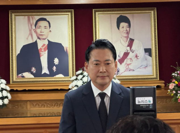 국민의힘 <b>장동혁</b> 대표의 프로필, <b>박정희 생가</b> 방문의 의미는?