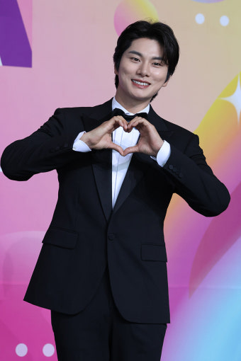 이이경 하차 이슈 확산, <b>유재석</b> 머리채 잡힌 진짜 이유