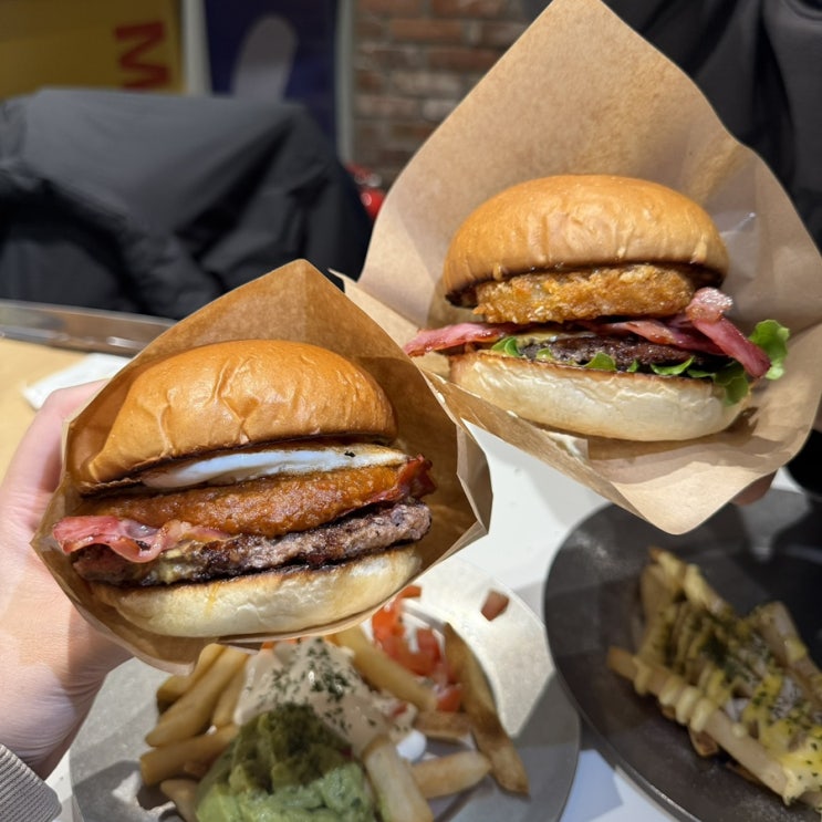 동대문 현대아울렛 수제버거 맛집 <패티바이번 현대아울렛 동대문>