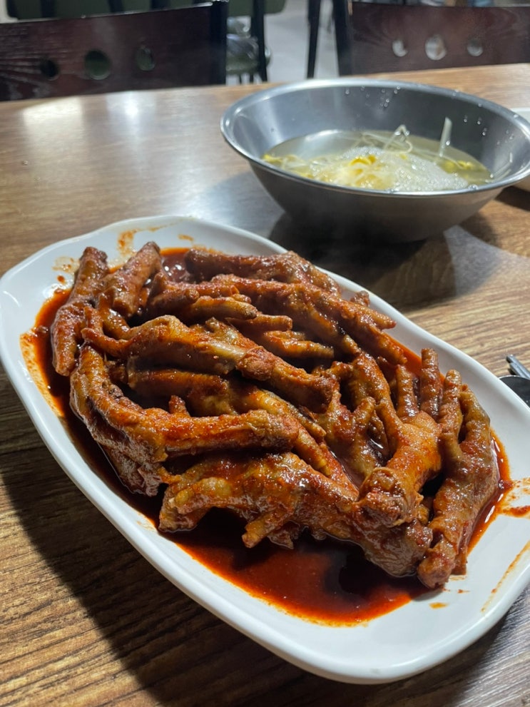  40년 이어온 군산 노포맛집 영화동 원조 놀부네집 본점 혼술하기 좋은 군산 영화동 맛집 닭발맛집 가마솥통닭발