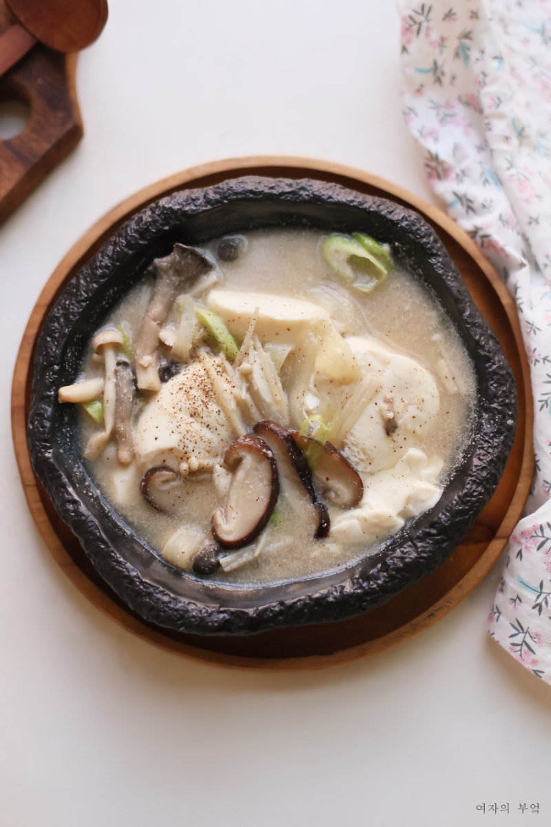 하얀 순두부찌개 레시피 버섯 들깨탕 끓이는법 들깨버섯탕
