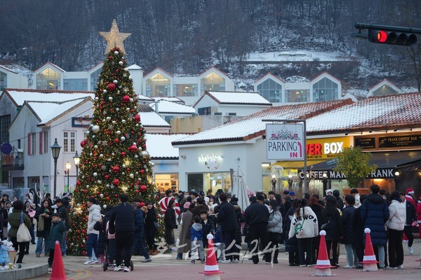  겨울빛 가득한 담양 메타랜드, ‘제7회 담양산타축제’로 물든다
