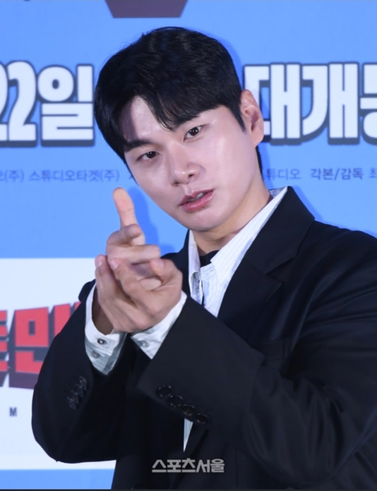   또 등장한 폭로자…독일인 여성 A씨, “이이경과 1년 반 연락·대화는 점점 야해졌다”
