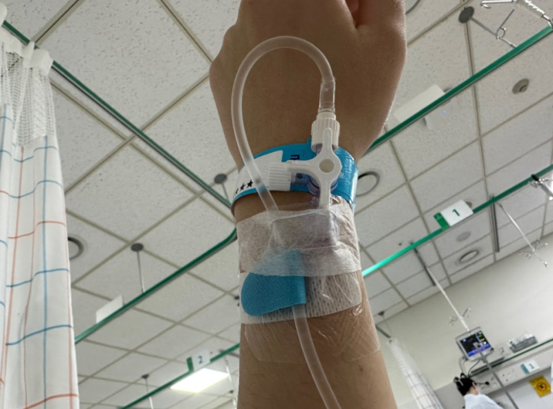 임산부 락스 냄새 맡고 응급실행