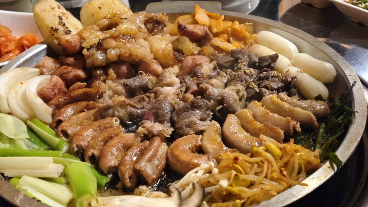 문래동 맛집 진수곱창 문래직영점 고소하고 쫄깃한 모듬곱창, 뚝배기전골