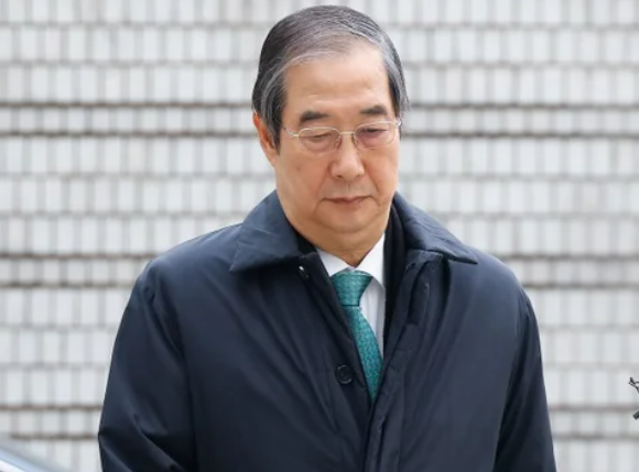 <b>한덕수</b> 전 총리 ‘내란 <b>방조 혐의</b>’ 15년 구형…특검 결심... 