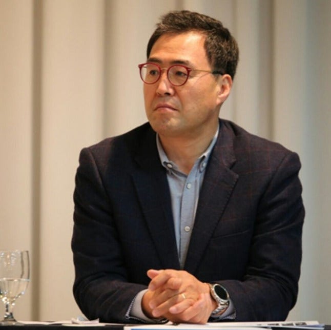 “천하장사에서 까지… 이만기 나이·학력·아내·장모 총정리”