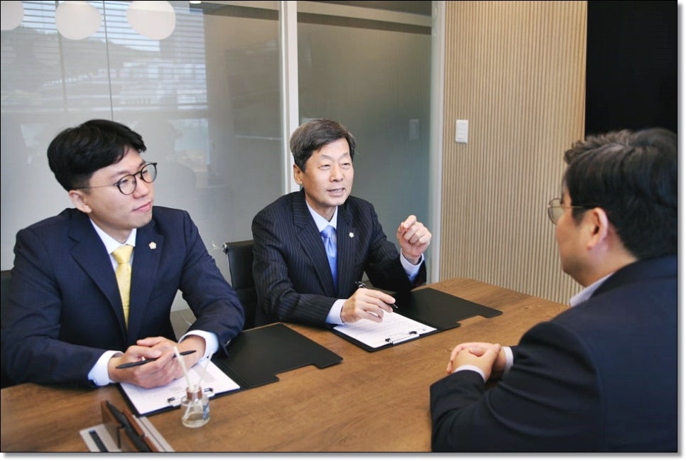 강제추행뜻 벌금형 반의사불벌죄 해결사안은 관련 사진