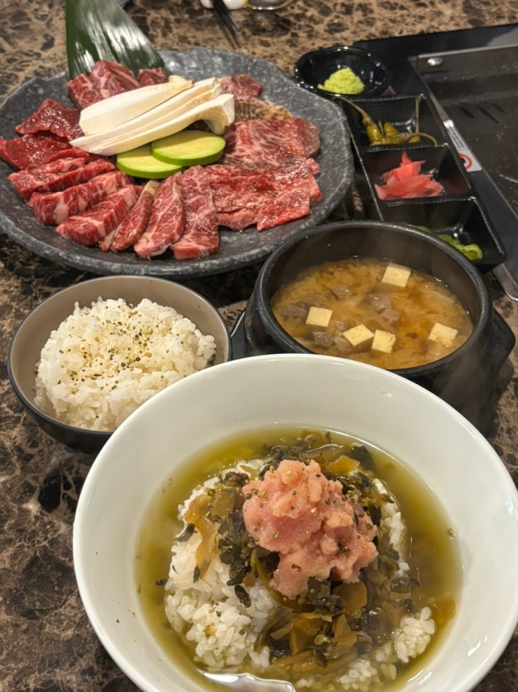  문정역 이자카야 분위기 좋은 ‘야키니쿠히오리’｜와규 모듬·명란오차츠케 맛집