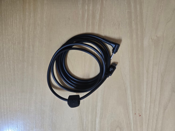   [내돈내산] USB-C to 일반 DC 잭 삼성노트북 충전해본 후기 (NT551EBE 실사용)