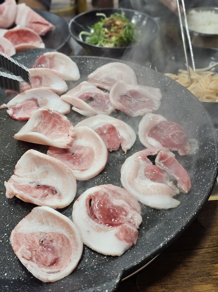  제주인제맛집 28년째 운영중인 초량화성 대패삼겹살 인제 본점