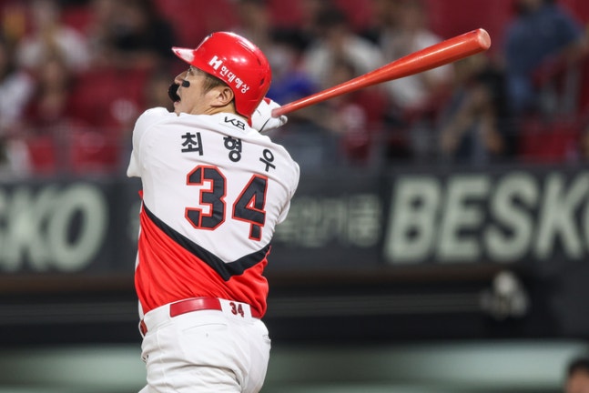 [<b>최형우</b> 올해의 <b>기록상</b> 선정] 42세에 또 기록? 이것이 진짜... 