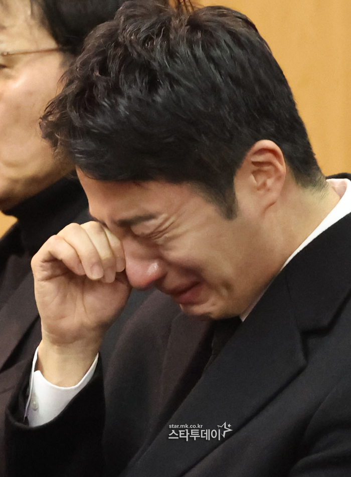 공개 “<b>김수현</b>, <b>미성년</b> 시절부터 <b>교제</b> 맞아” [MBN STAR... 