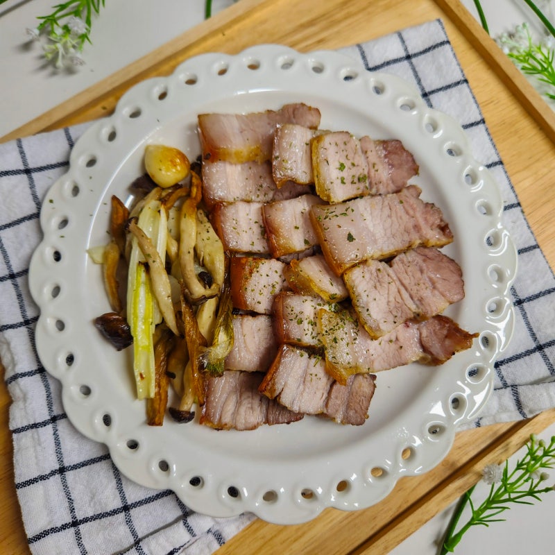 에어프라이어 통삼겹살 굽기 최적의 온도 시간 알아보기